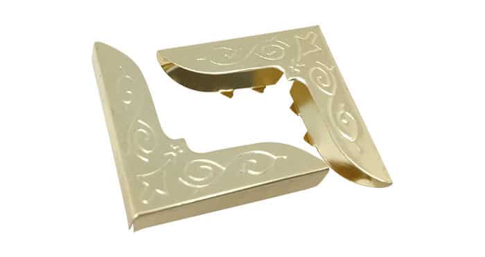 Metal corners